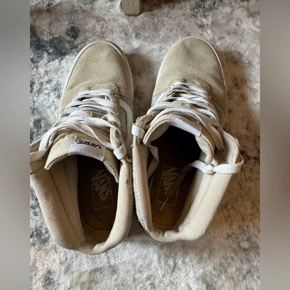 Vans Women’s Ward Grey Suede High Top Shoe - Picture 4 of 8
